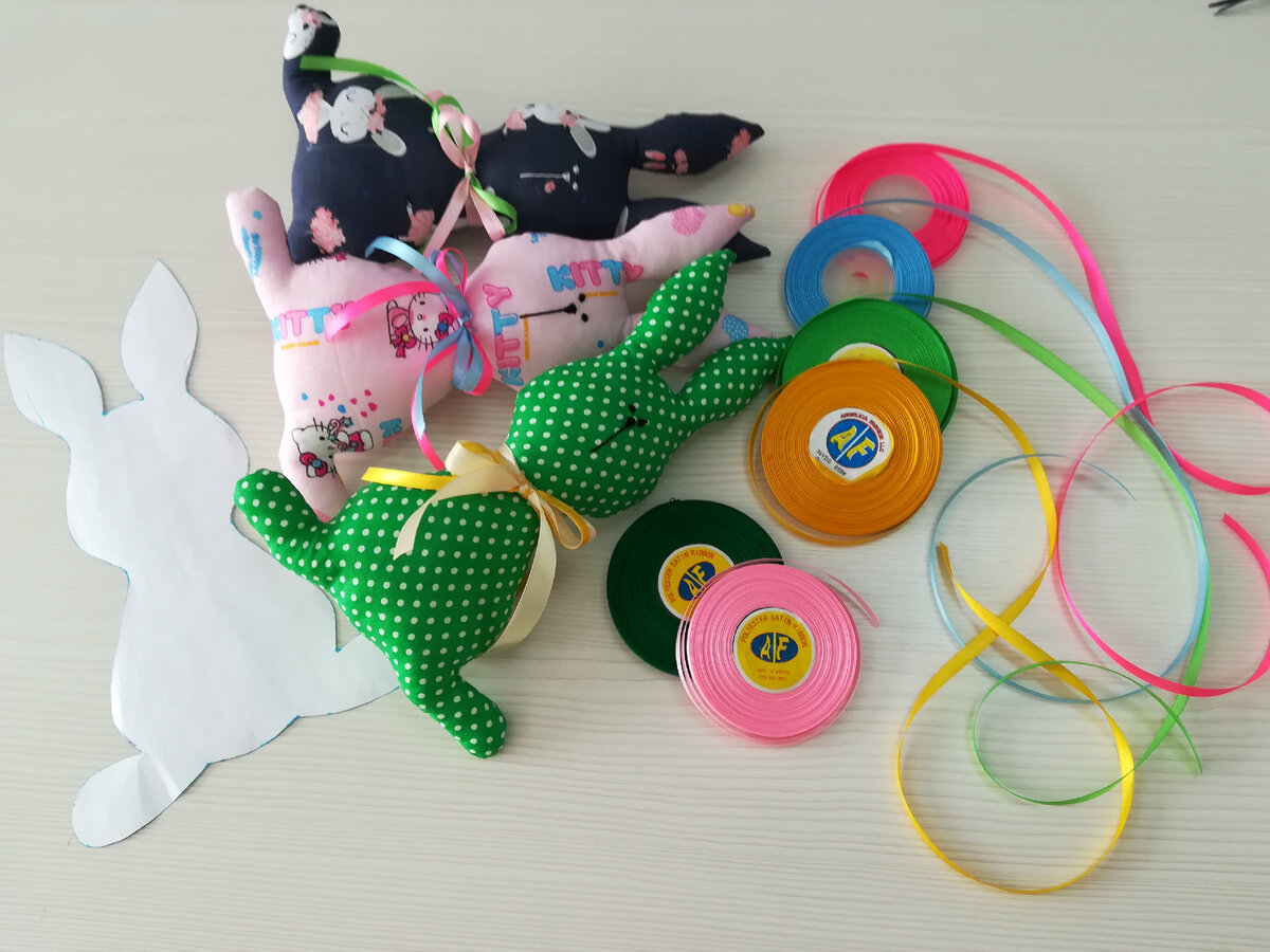 Пасхальные зайчики