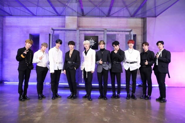 GOLDEN CHILD / Фото = WOOLLIM ENTERTAINMENT
