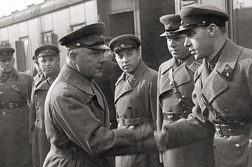 Фотографии 1937 года. Москва 1937. Большой террор 1937-1938. Фото трудящихся 1937 год. Всемирная выставка 1937.