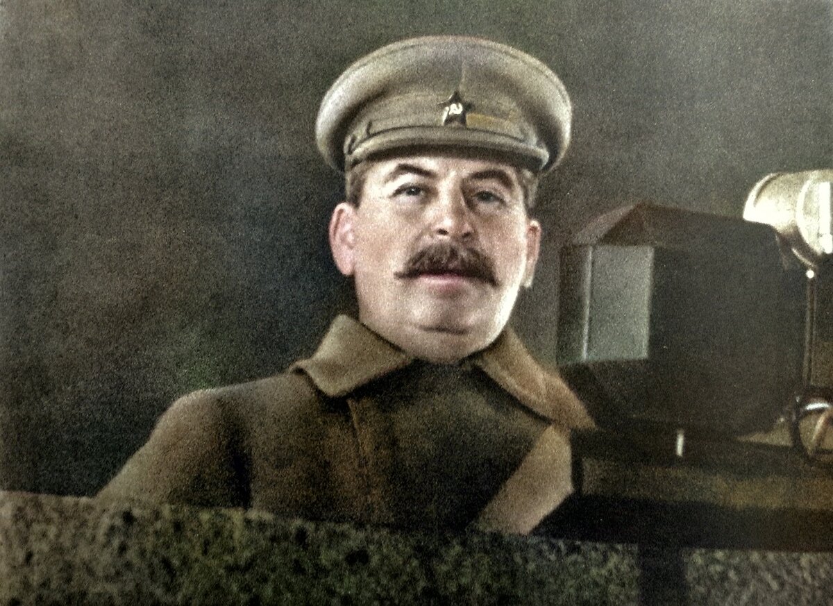Тут многие могут не согласиться, но далее я постараюсь объяснить, почему было сказано именно так.