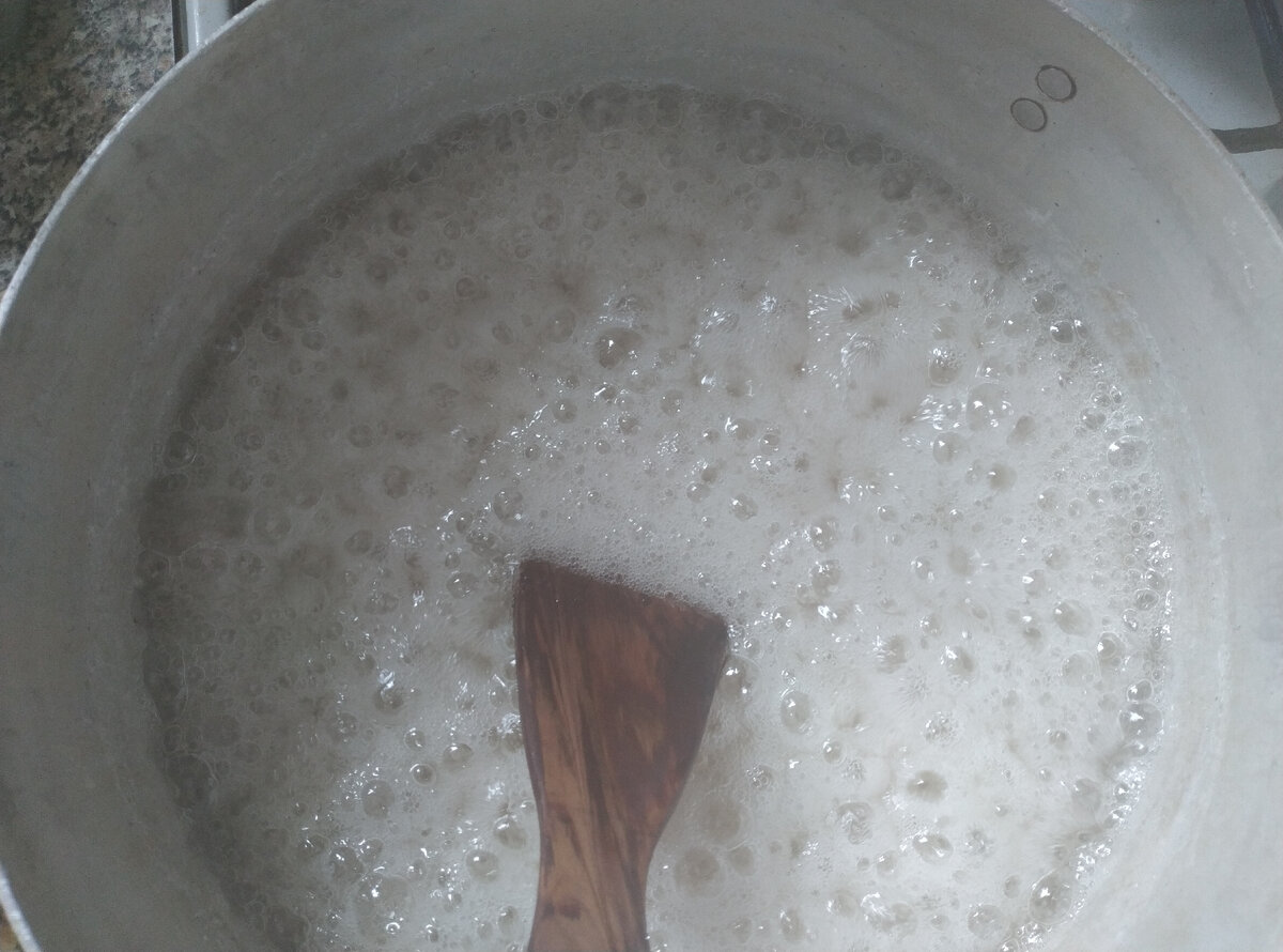 Закипел, все убежать пытался