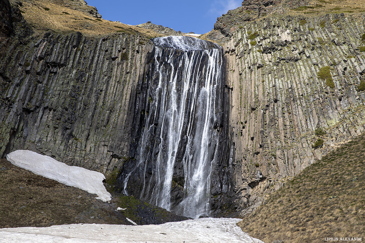 Водопад мужские слезы Кабардино-Балкария