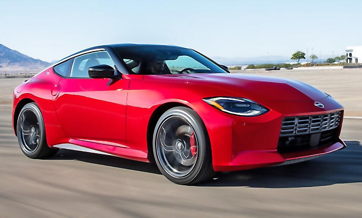Nissan Z создан не для улучшения климата, а для улучшения настроения своего обладателя