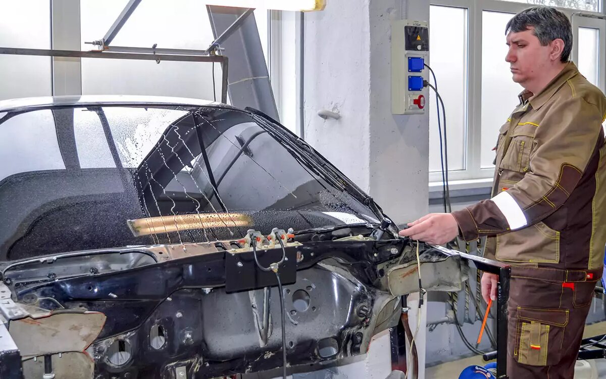    Владимир Калюжный, заместитель начальника испытательной лаборатории «НПО «ТАЛИС»