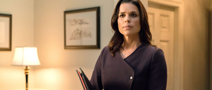 кадр из к/ф "Небоскрёб", 2018