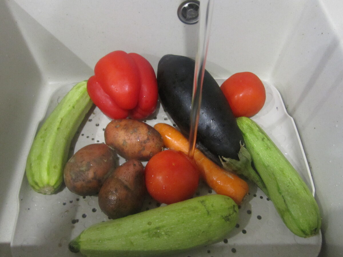 Овощи нужно тщательно промыть (фото из личного архива)