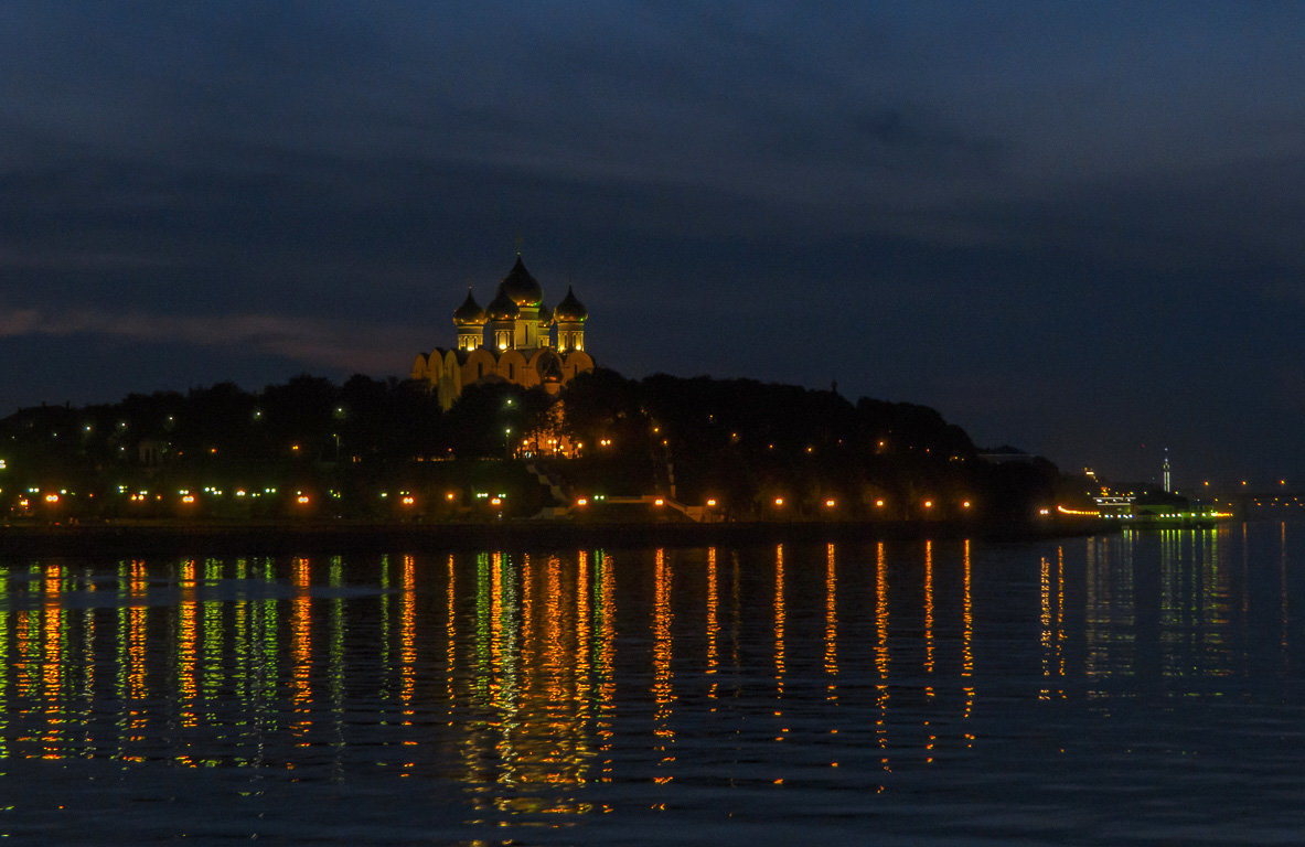 Где-то в древнем Ярославле возникают аномалии со временем