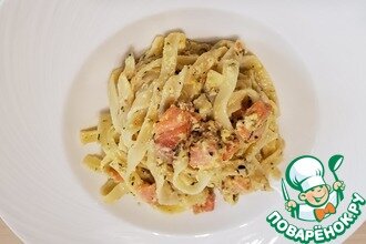 Ингредиенты для «Паста с сёмгой в сливочном соусе»: Желток яичный — 2 шт
Паста — 250 г
Пармезан — 100 г
Сливки (20%) — 200 мл
Семга (Слабосоленая) — 200 г
Орегано — 1 ч. л.
Базилик — 1 ч. л.
Соль — по вкусу
Масло растительное — по вкусу
Время приготовления: 20 минут

Количество порций: 4