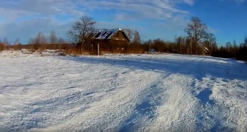 Пошел в заброшенную деревню к отшельникам \ Принес еды