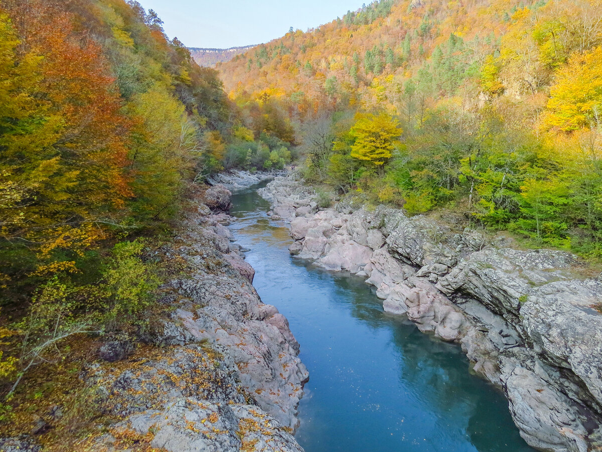 Гранитный каньон реки Белой. Здесь и далее - фото автора.