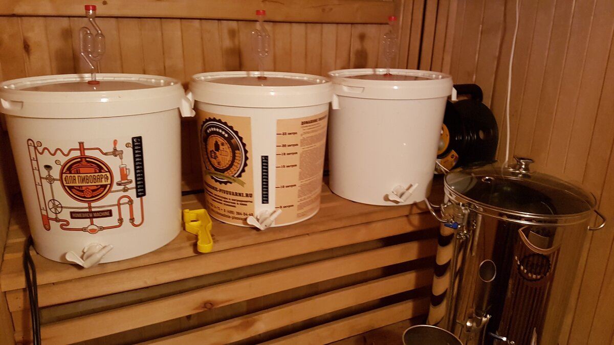 Довольно старая фотография