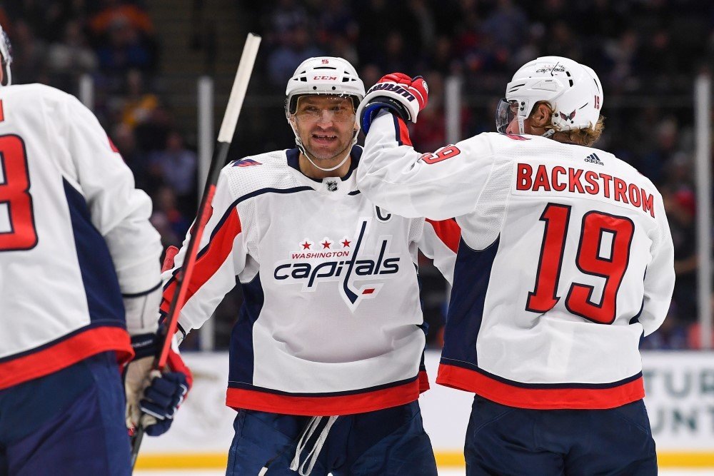 Сейчас у Александра восьмая позиция в списке лучших бомбардиров за всю историю НХЛ