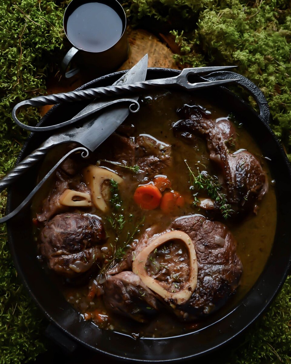 Брутальная рулька.