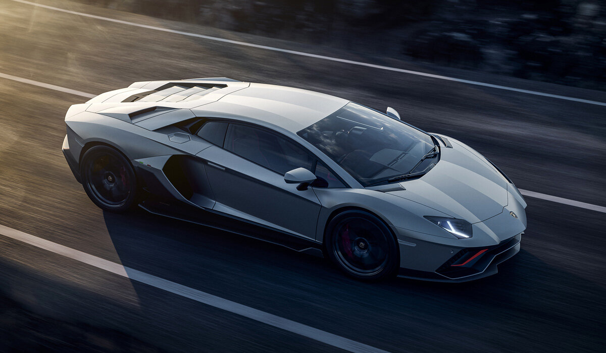 “Lamborghini Aventador Ultimae” 2021 год