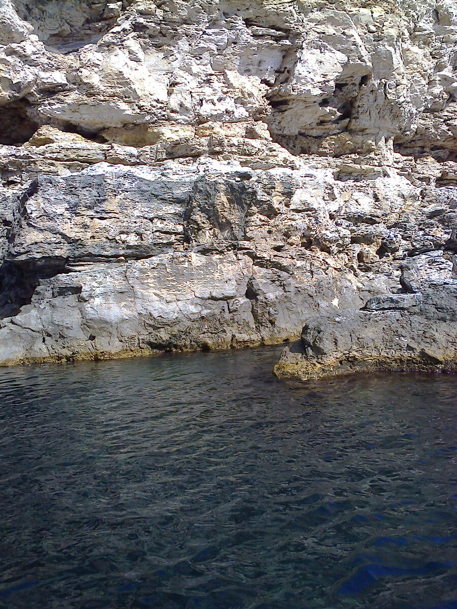 пираты 20 века крым. пираты 20 века грот. пираты 20 века мыс тарханкут. пираты 20 века мыс тарханкут. пираты 20 века грот.