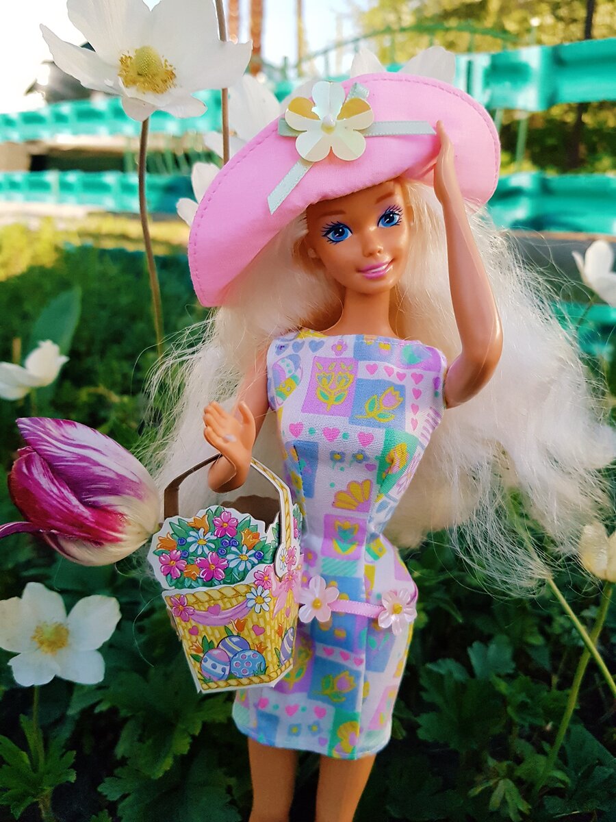 Easter style barbie online 1997