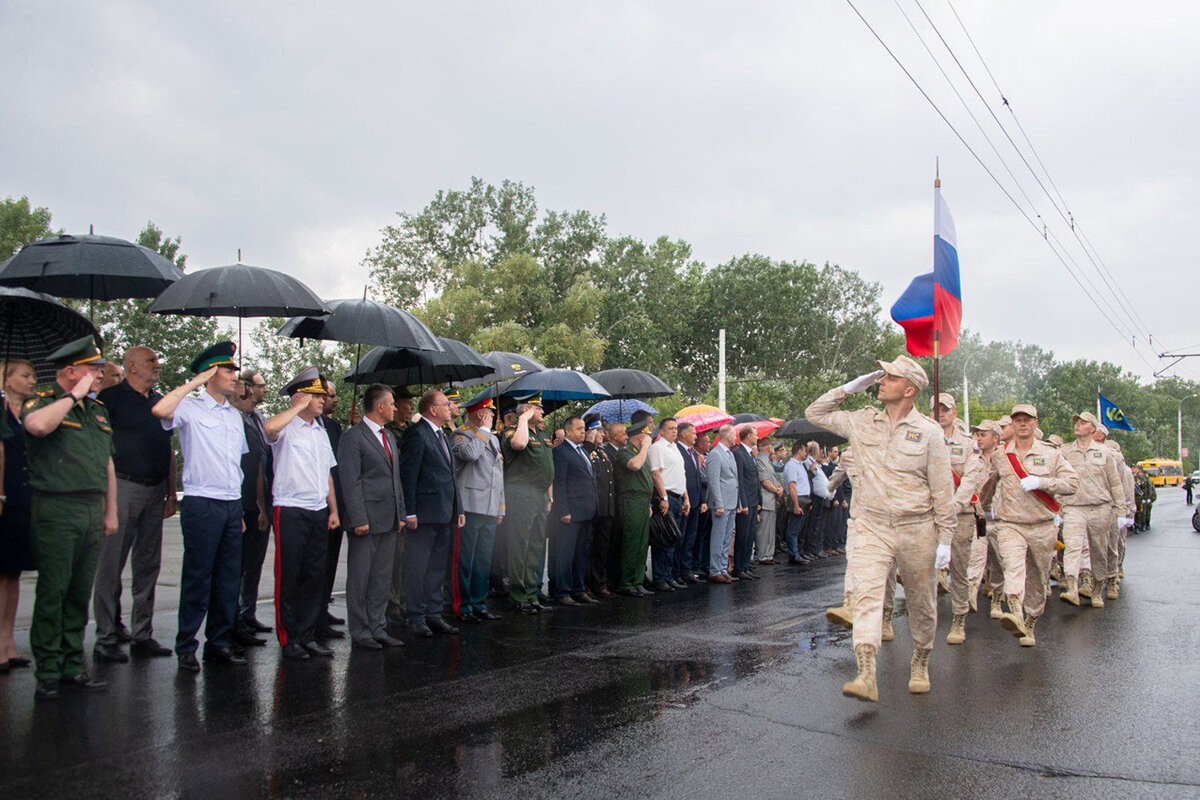 В городе Бендеры состоялся митинг, посвященный Дню миротворца в  Приднестровье | На страже Родины | Дзен