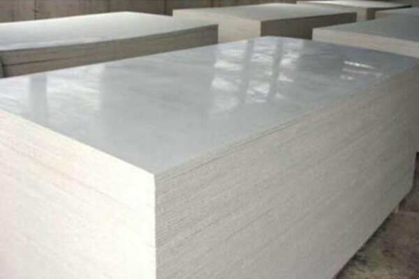 Стекломагнезитовый лист