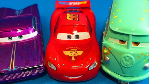 Descargar video: Мультики про Машинки для Детей Тачки Маквин Филмор Cars Lightning McQueen