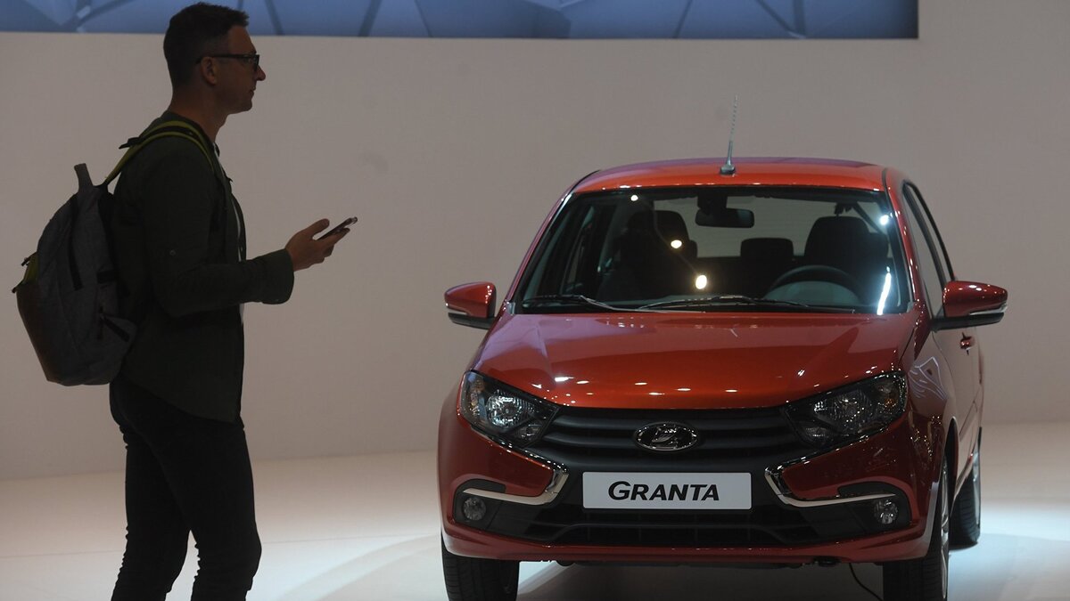    %Автомобиль Lada Granta© РИА Новости . Кирилл Каллиников