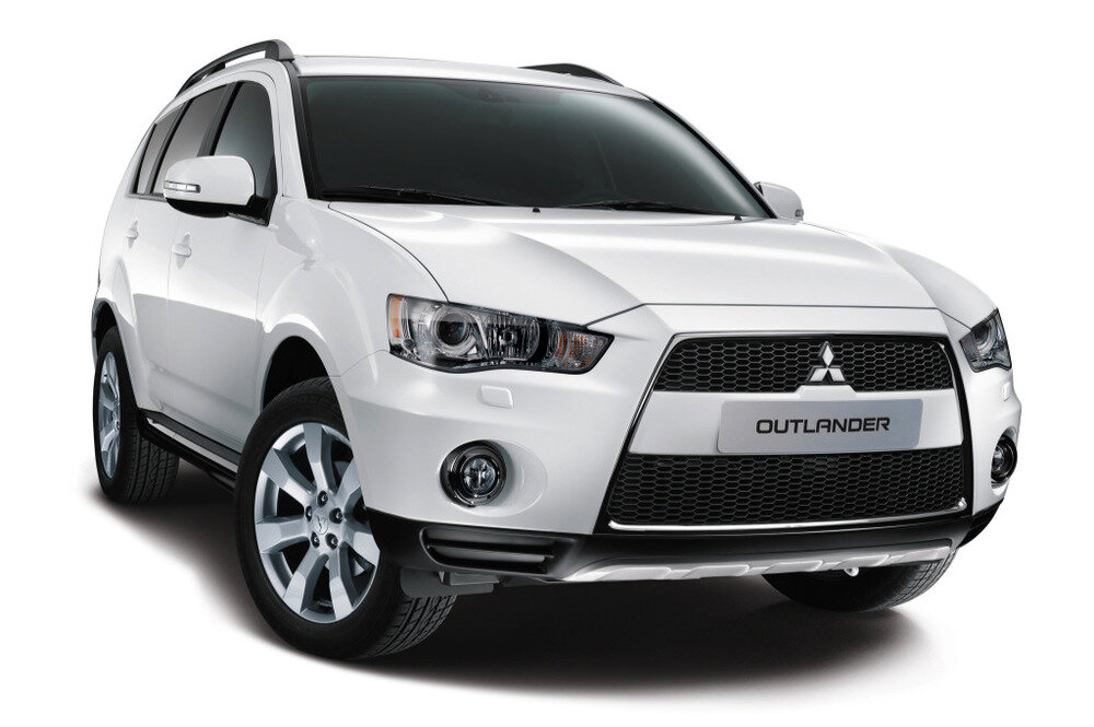 Mitsubishi Outlander 2010 сзади