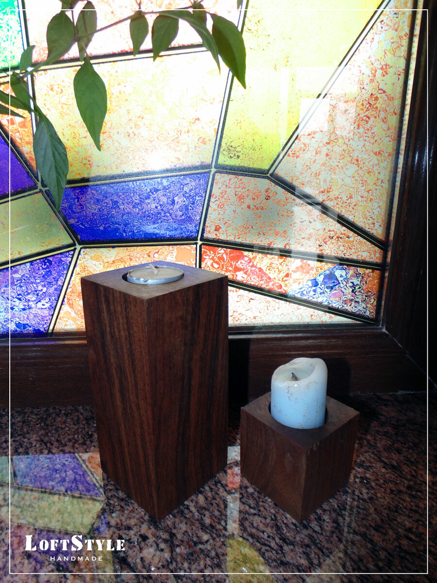 рассматривать будем процесс изготовления той, что повыше и слева