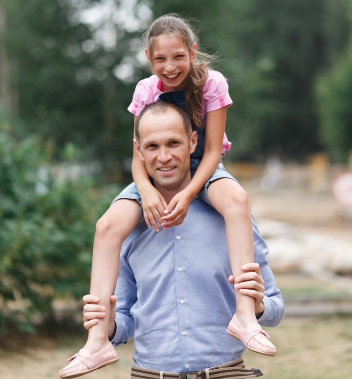 На фото мы с Полиной пару лет назад.