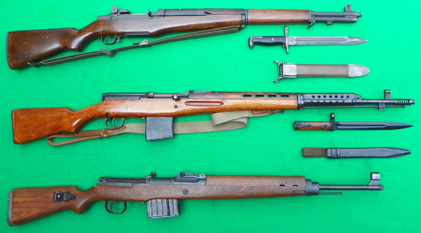 Сравнение винтовок из американского темного ореха, березы и орехового дерева (сверху-вниз)
