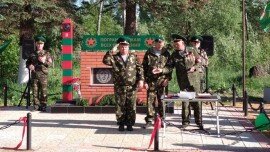 В Тарусе открыли памятник пограничникам