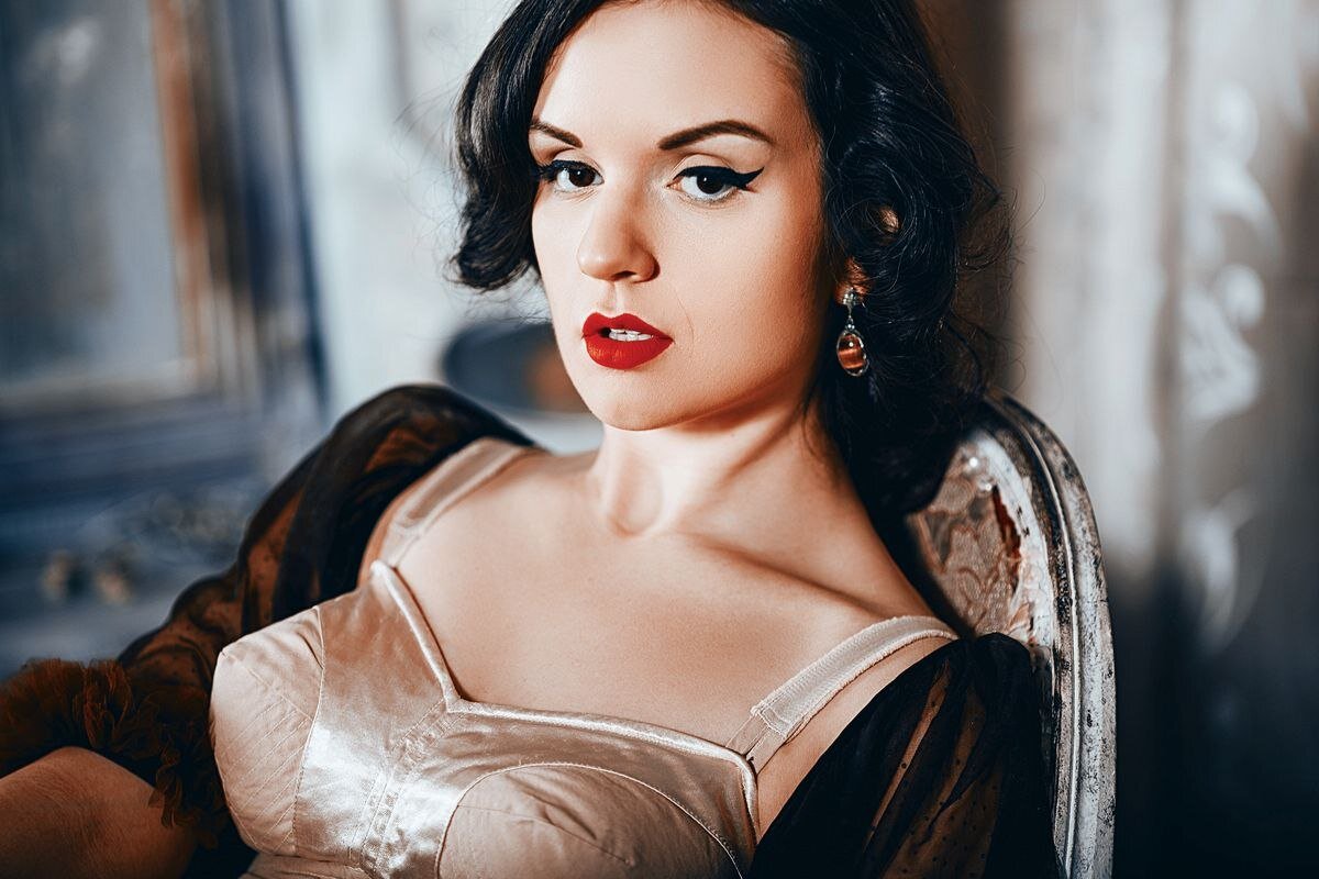 Алиса Шпиллер модель плюс сайз