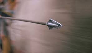 Летящая стрела.Взято из открытого источника..
