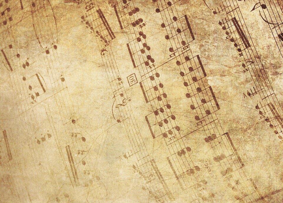 https://cdn.pixabay.com/photo/2016/04/30/14/58/music-1363069_960_720.jpg