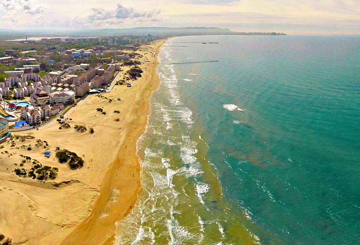 Песочный пляж Анапы. Фото использовано из Яндекс картинки