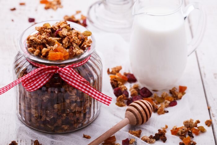 Паста Амосова — вкусная смесь из сухофруктов, орехов и меда