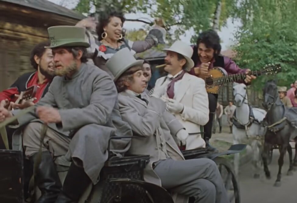 Кадр из к/ф киностудии «Мосфильм»