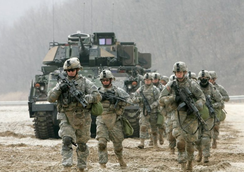 Дивизия нато. Армия США (Сухопутные войска США). Группа быстрого реагирования НАТО. Армия НАТО. Сухопутные войска армии США.