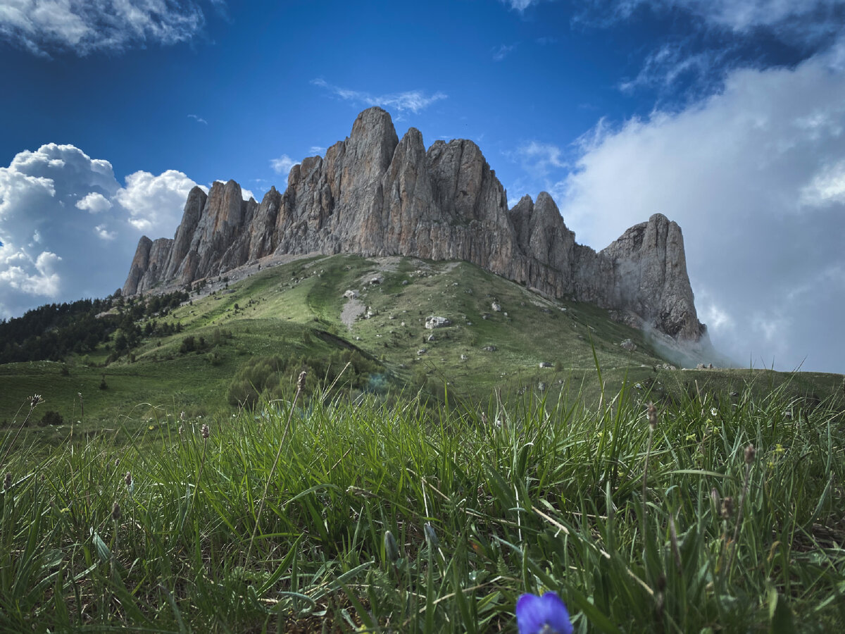 Гора «Большой Тхач»