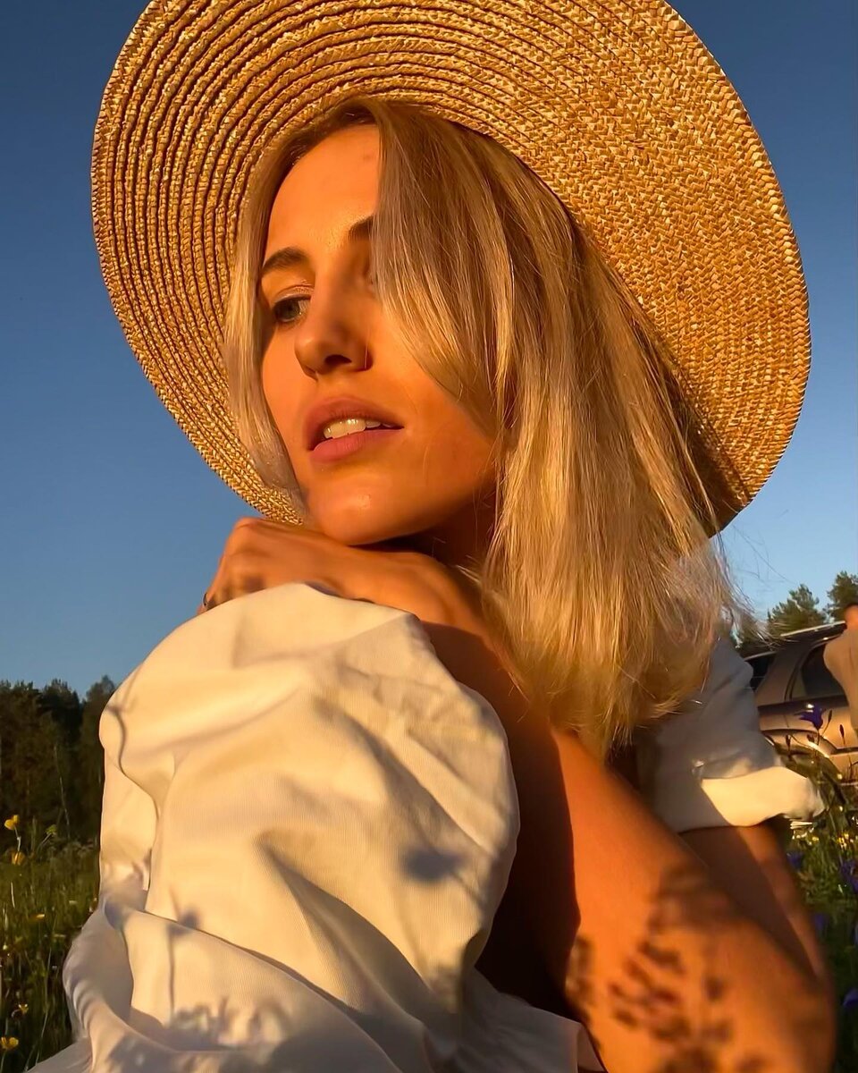 Пример корректного выбора головного убора.  