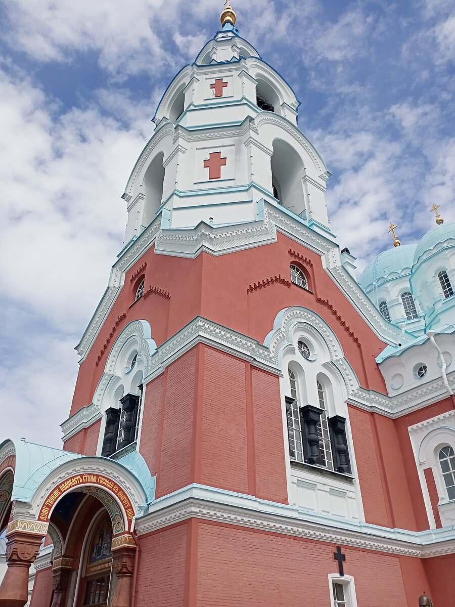 Спасо-Преображенский храм  на  Валааме.