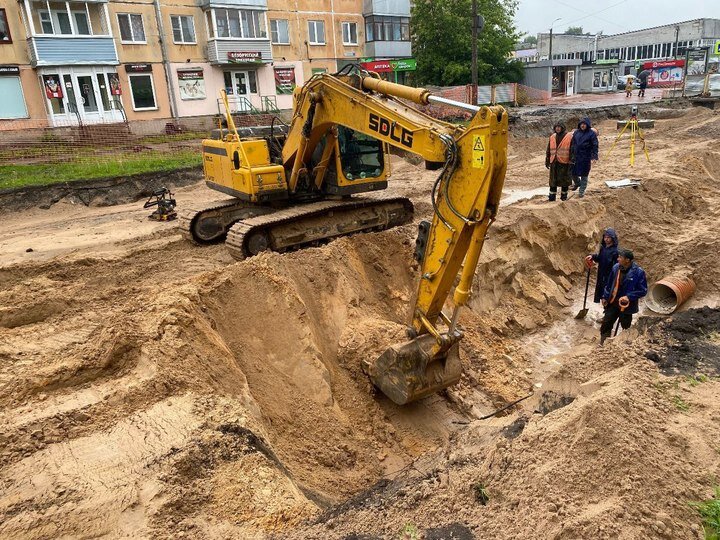     Улица Яна Фабрициуса в июне 2022 года / Фото: телеграм-канал Бориса Елкина