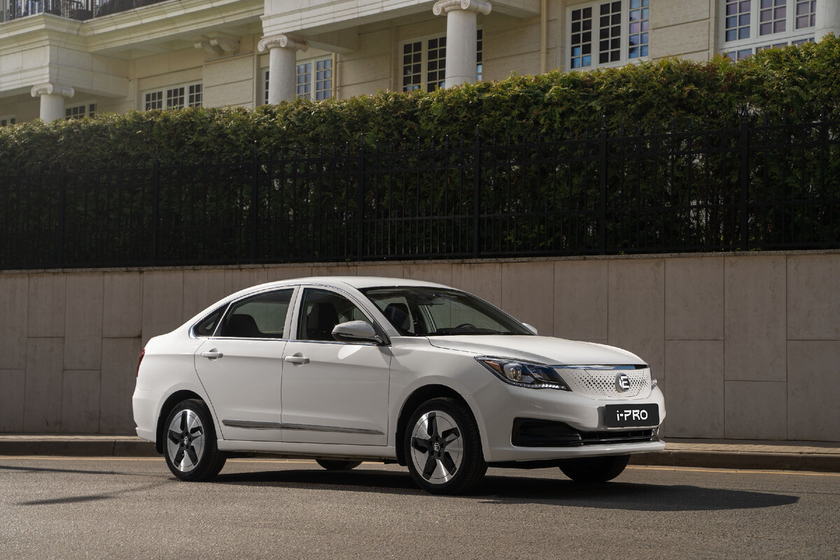 Компания Favorit Motors имеет сервисные центры по всей Москве. Вы можете выбрать самый удобный для себя. 