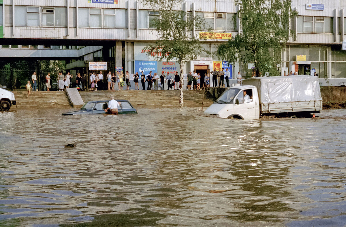 Прогулка по Москве 1999 года. Какой была столица на рубеже веков? |  Путешествия и всего по чуть-чуть | Дзен