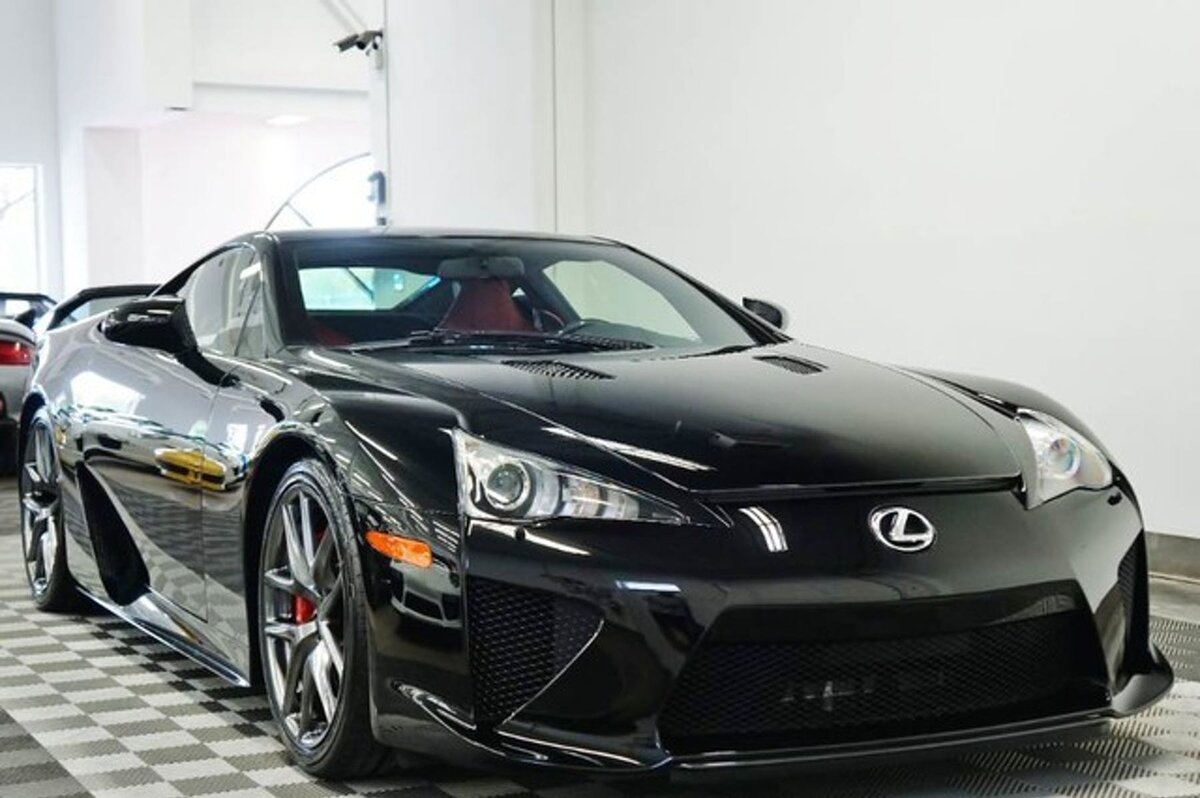 В США на продажу выставили почти новый Lexus LFA | fichetto | Дзен