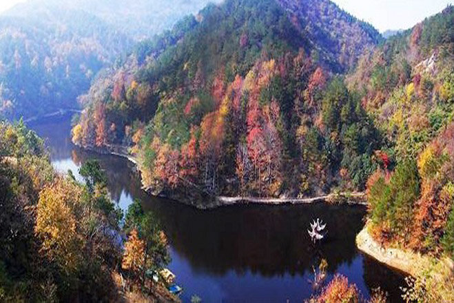 Хубэй, Ухань (http://en.hubei.gov.cn/photo_gallery/scenery/201204/t20120428_347662.shtml )
