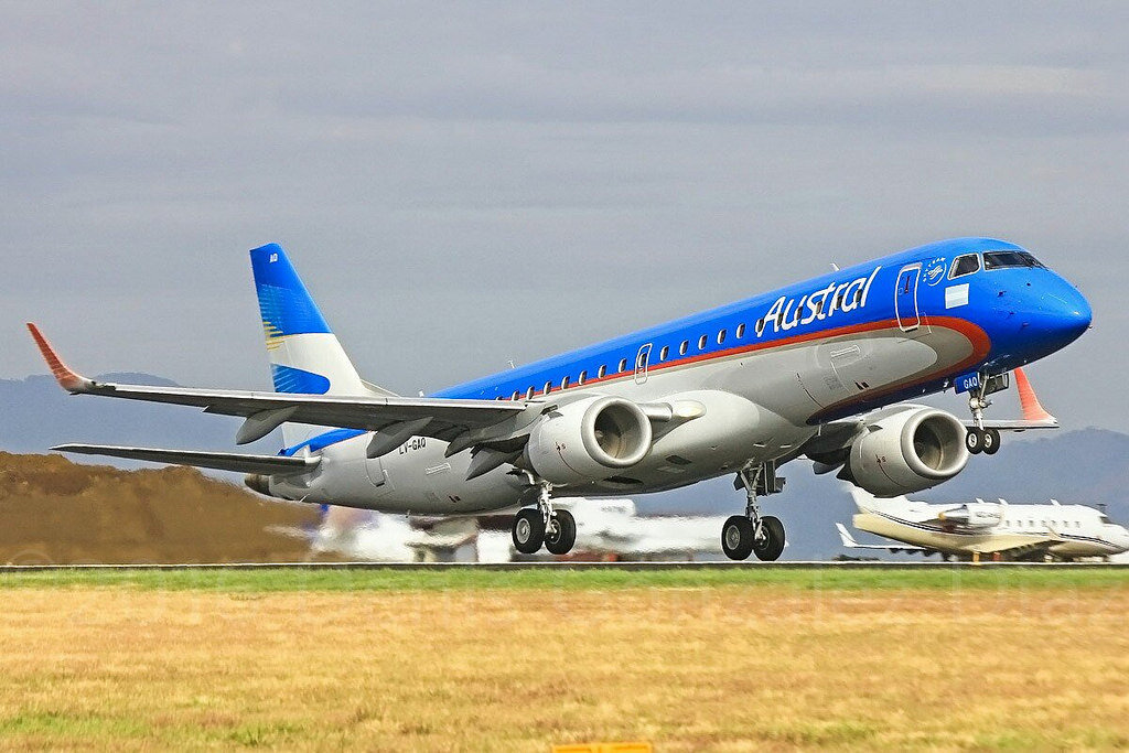 Embraer 190AR авиакомпании Austral Lineas Aereas