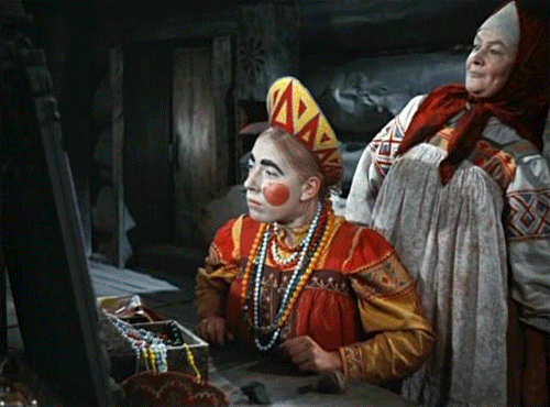 Свекольные румяна Марфушеньки - это же прообраз современных тинтов! Девочки поймут:)