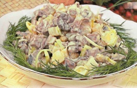 Вкусные мясные салаты→рецепты на любой malino-v.ru♥