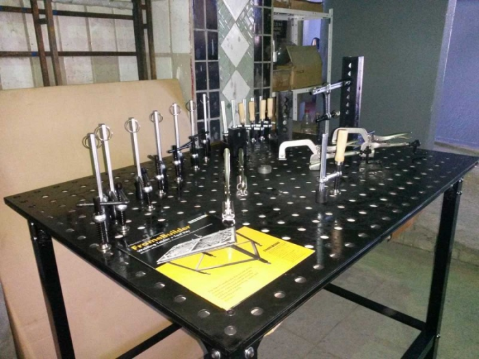Изготовление сварочных столов: тонкости производства
