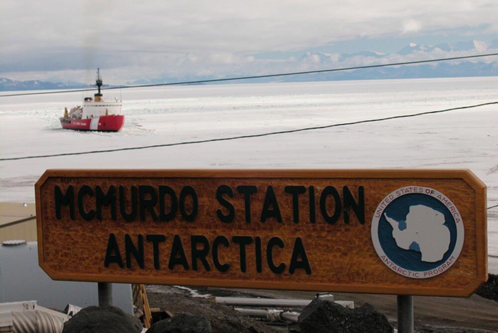 Antarctica has no government. Антарктида интересные факты. Антарктида сейчас.