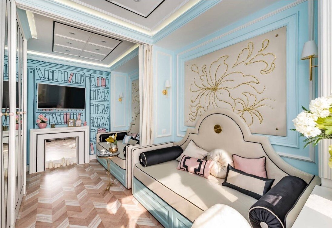 Комната для девушек: 15-летней Ани и 10-летней Лены.